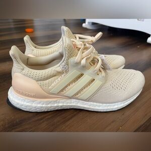 NWT Adidas Women's Beige Ultraboost Sneakers